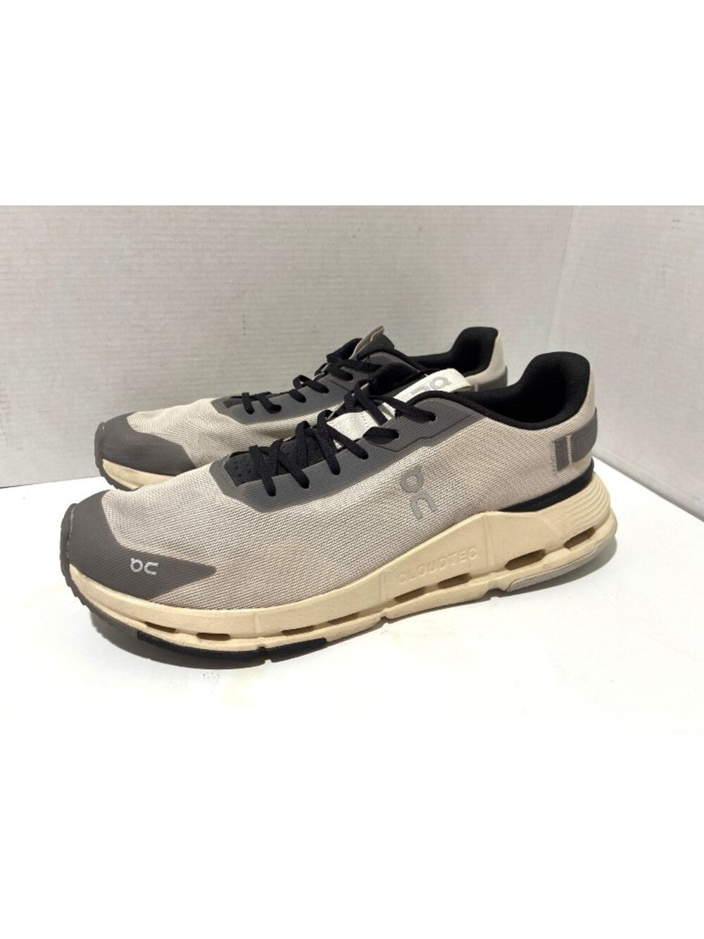 ON Cloudnova form 2 Running Sneakers Mens size 12 color Gray Black